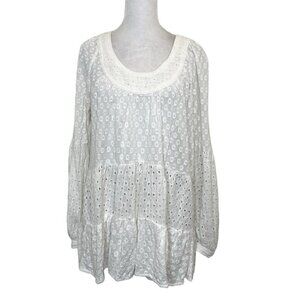 Anthropologie Meadow Rue Eyelet Floral Embroidered Boho Top White size Small